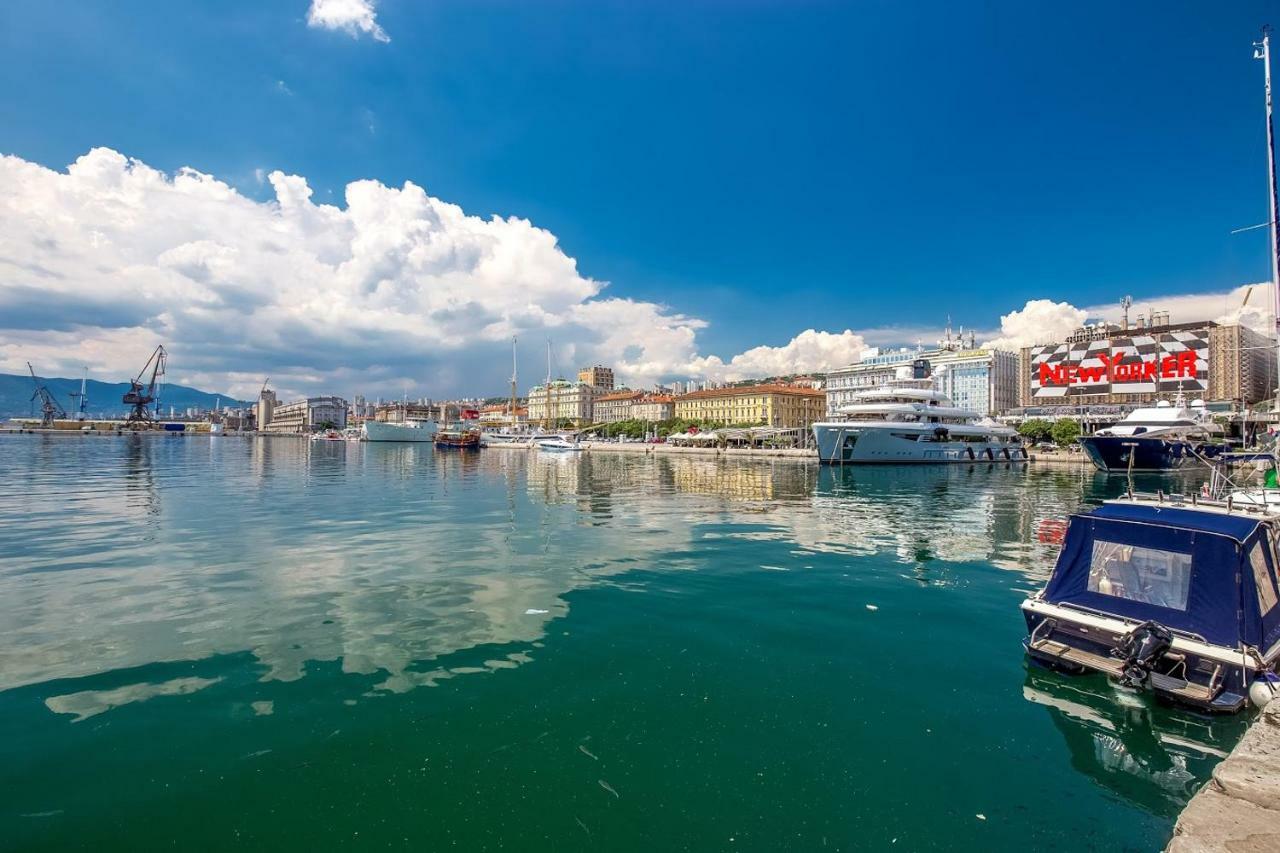 Sailor Apartments Rijeka Exterior photo